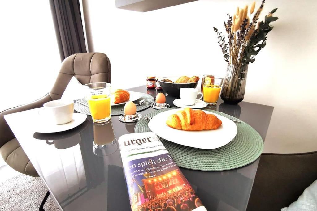 Hh 03 By Rockchair - Superhost Status - Modernes Apartment Mit Sonnigem Balkon & Premium Boxspringbetten In Winterhude - Hamburg Top Geheimtipp Exterior foto